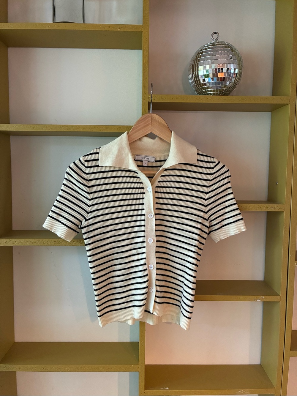 Rihoas Striped Short-Sleeve Polo Shirt- Cream & Black